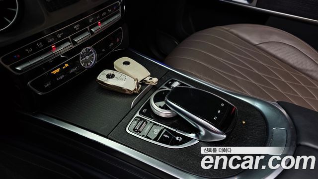 Mercedes-Benz G-Class AMG G63 Manufaktur
