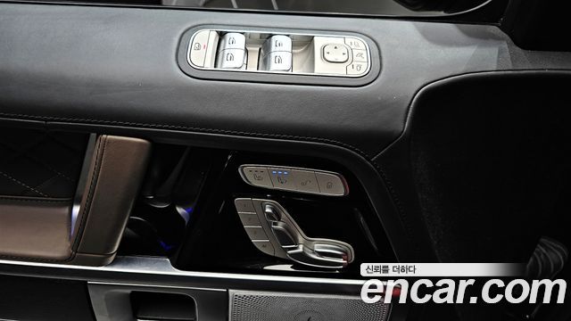 Mercedes-Benz G-Class AMG G63 Manufaktur
