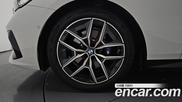 BMW 5-Series 520i M Sport
