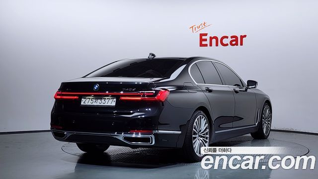 BMW 7-Series 730d xDrive Design Pure Excellence