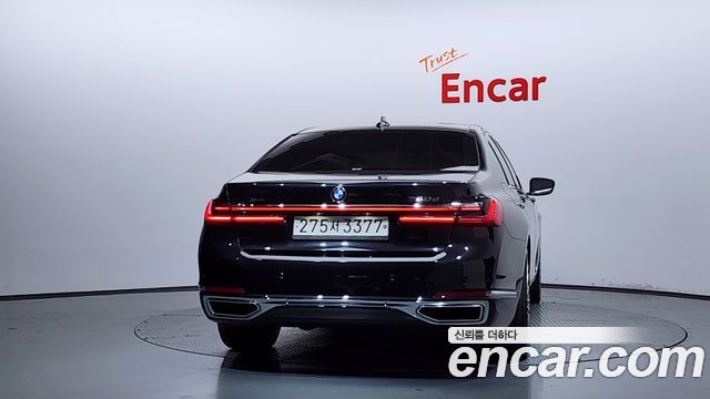 BMW 7-Series 730d xDrive Design Pure Excellence