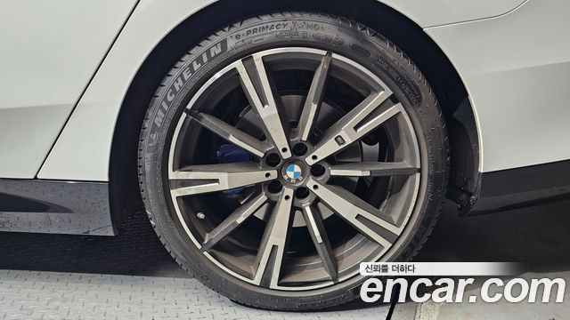 BMW 5-Series 530i xDrive M Sport