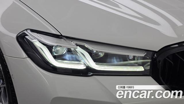 BMW 5-Series 520i M Sport