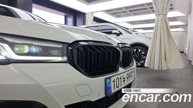 BMW 5-Series 520i M Sport