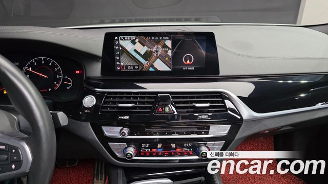 BMW 5-Series 530i xDrive M Sport Package Plus