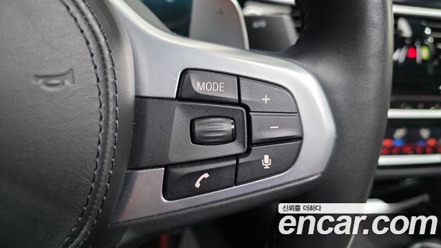 BMW 5-Series 530i xDrive M Sport Package Plus