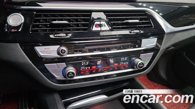 BMW 5-Series 530i xDrive M Sport Package Plus