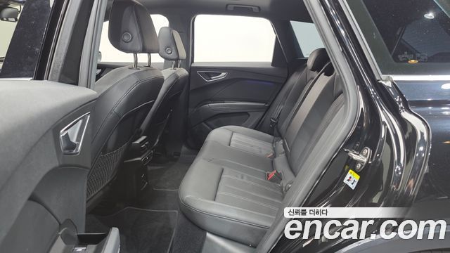 Audi Q4 e-tron 40 Premium