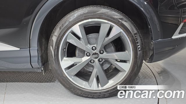Audi Q4 e-tron 40 Premium