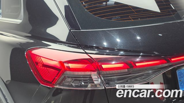 Audi Q4 e-tron 40 Premium