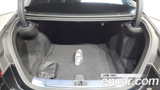 Mercedes-Benz S-Class S500L 4MATIC