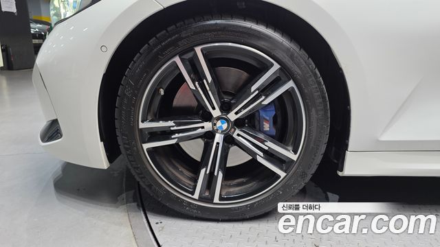 BMW 3-Series 320i M Sport