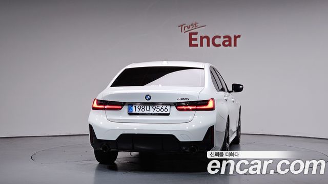 BMW 3-Series 320i M Sport