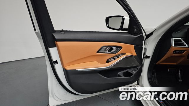 BMW 3-Series 320i M Sport