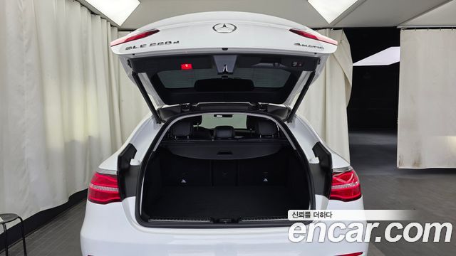 Mercedes-Benz GLC-Class GLC220 d 4MATIC Coupe