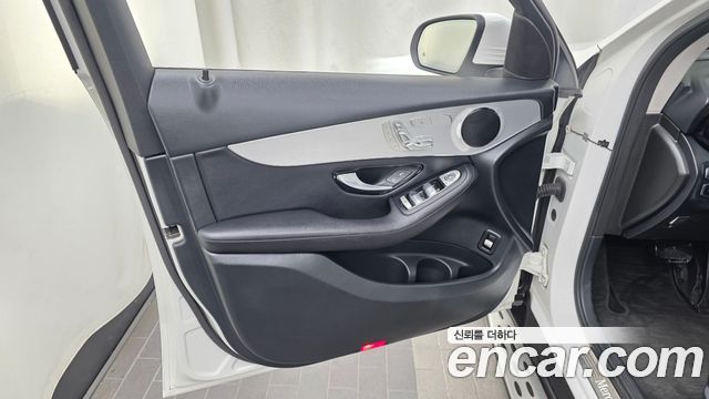 Mercedes-Benz GLC-Class GLC220 d 4MATIC Coupe