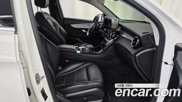 Mercedes-Benz GLC-Class GLC220 d 4MATIC Coupe