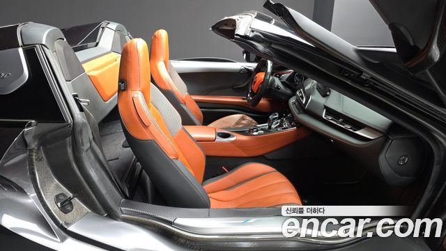 BMW i8 Roadster