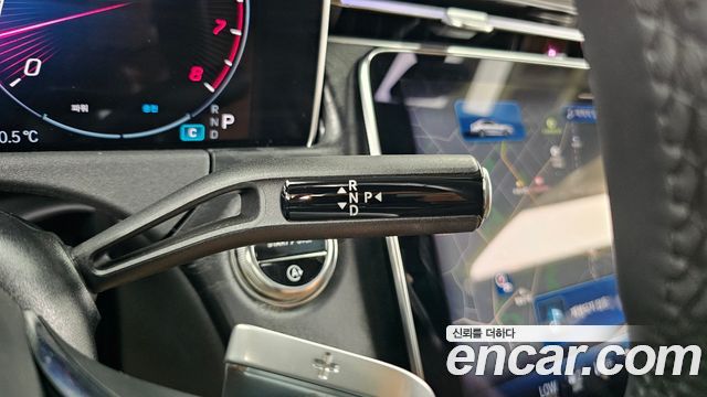 Mercedes-Benz E-Class E200 Avantgarde