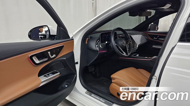 Mercedes-Benz E-Class E200 Avantgarde