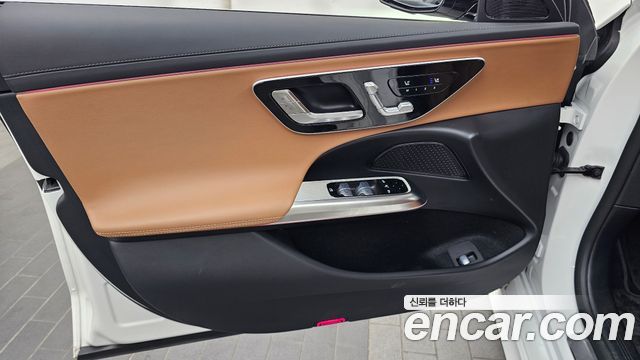 Mercedes-Benz E-Class E200 Avantgarde