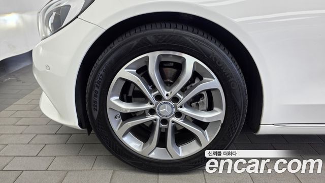 Mercedes-Benz C-Class C220 d Avantgarde