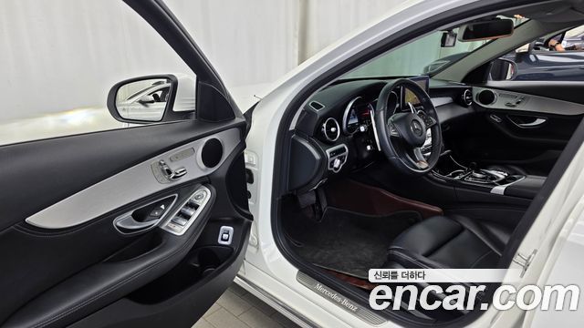 Mercedes-Benz C-Class C220 d Avantgarde