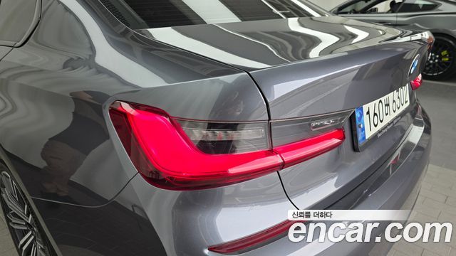 BMW 3-Series 320i M Sport