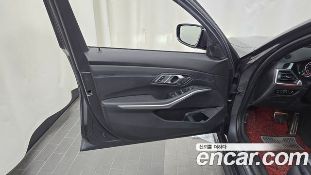BMW 3-Series 320i M Sport