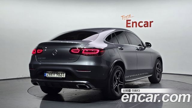 Mercedes-Benz GLC-Class GCL300 4MATIC Coupe