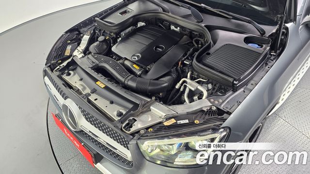 Mercedes-Benz GLC-Class GCL300 4MATIC Coupe