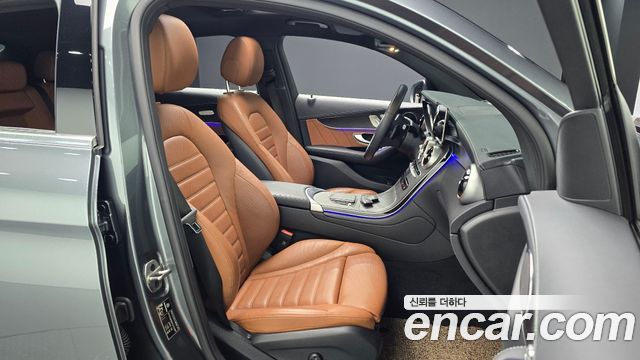 Mercedes-Benz GLC-Class GCL300 4MATIC Coupe