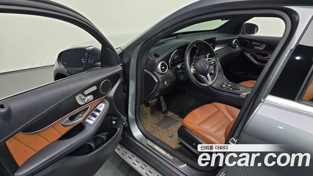 Mercedes-Benz GLC-Class GCL300 4MATIC Coupe