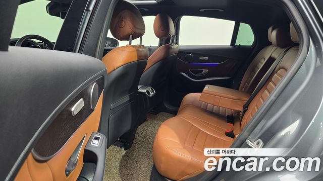 Mercedes-Benz GLC-Class GCL300 4MATIC Coupe