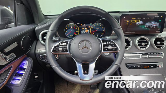 Mercedes-Benz GLC-Class GCL300 4MATIC Coupe