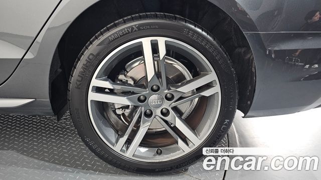 Audi A4 40 TDI Quattro Premium