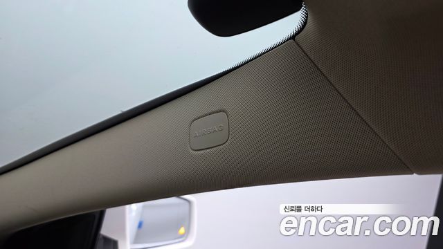 Mercedes-Benz GLA-Class GLA220 Premium