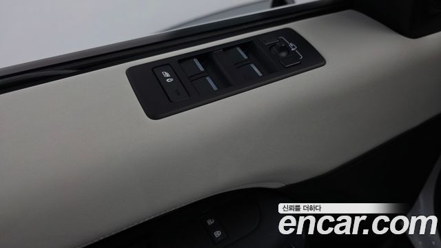 Land Rover Discovery D250 S