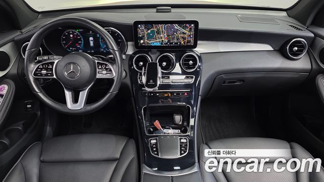 Mercedes-Benz GLC-Class GLC220 d 4MATIC