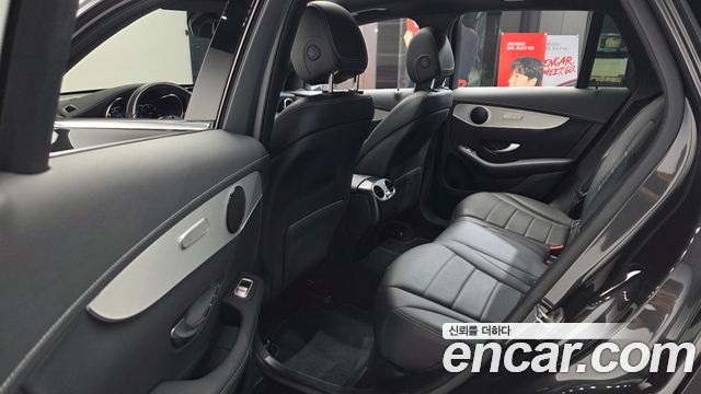 Mercedes-Benz GLC-Class GLC220 d 4MATIC