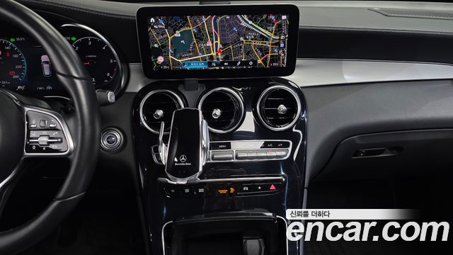 Mercedes-Benz GLC-Class GLC220 d 4MATIC