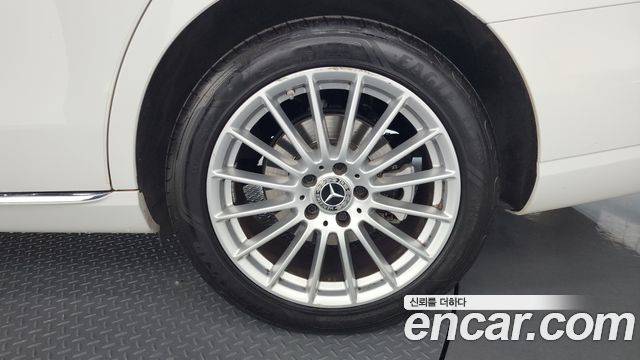 Mercedes-Benz E-Class E250 Exclusive