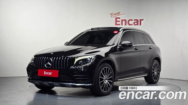 Mercedes-Benz GLC-Class GLC300 4MATIC AMG Line