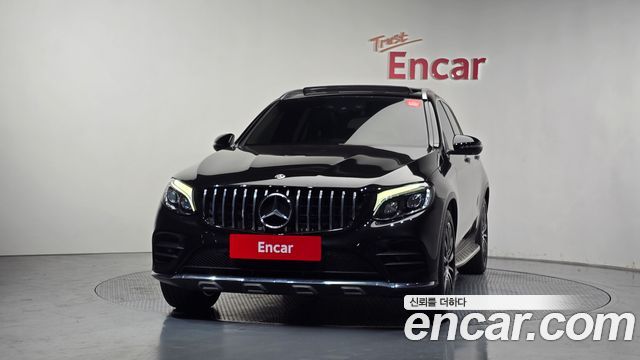 Mercedes-Benz GLC-Class GLC300 4MATIC AMG Line