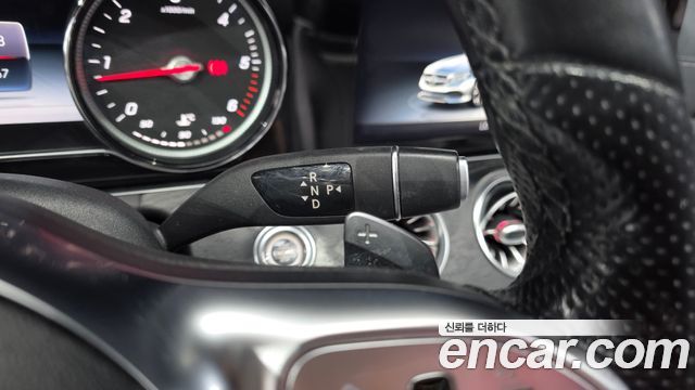 Mercedes-Benz E-Class E220d Cabriolet