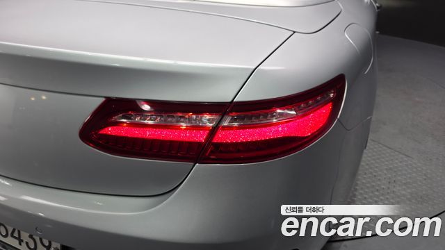 Mercedes-Benz E-Class E220d Cabriolet