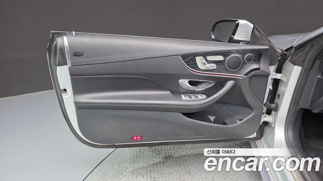 Mercedes-Benz E-Class E220d Cabriolet