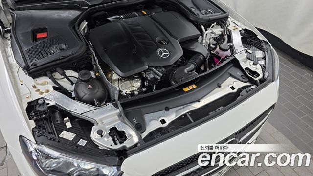 Mercedes-Benz E-Class E220d 4MATIC AMG Line