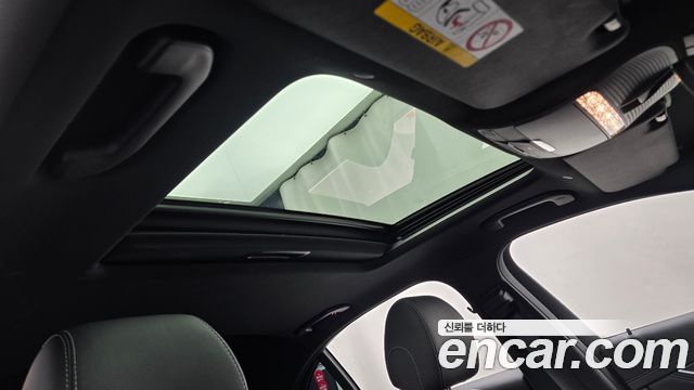 Mercedes-Benz E-Class E220d 4MATIC AMG Line