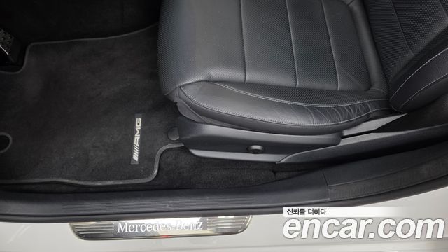 Mercedes-Benz E-Class E220d 4MATIC AMG Line